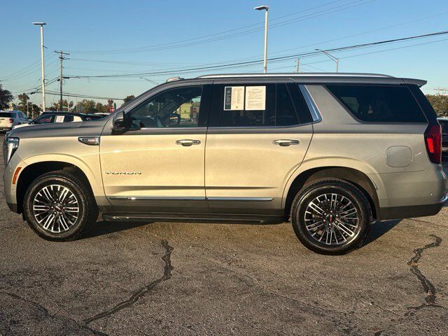 2025 GMC Yukon Elevation