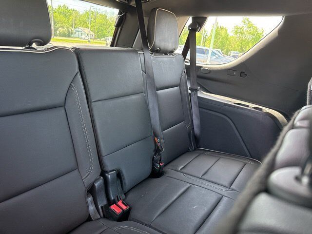 2025 GMC Yukon Elevation Carbondale IL