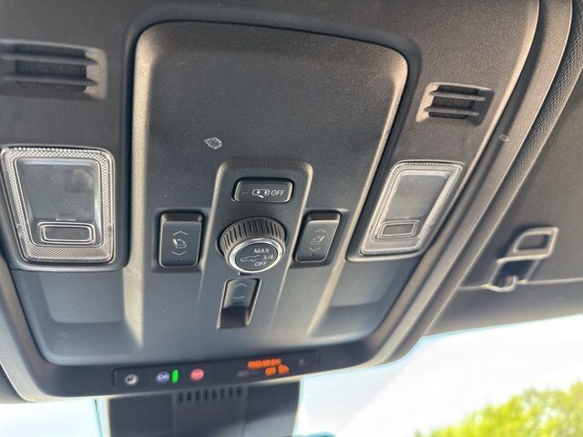 2025 GMC Yukon Elevation Carbondale IL