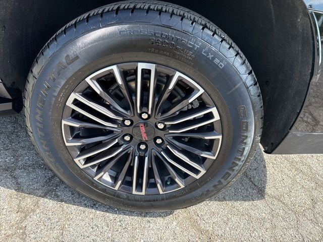 2025 GMC Yukon Elevation Carbondale IL