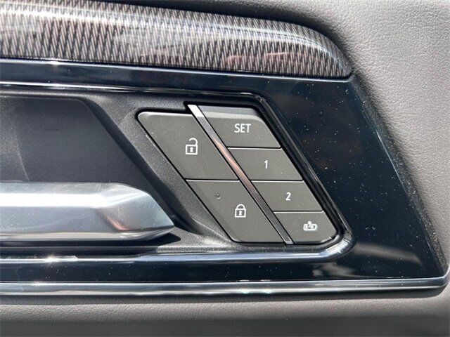 2025 GMC Yukon Elevation Farmington MO