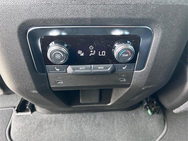 2025 GMC Yukon Elevation Farmington MO