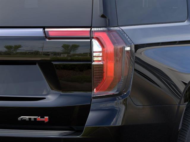 2025 GMC Yukon XL 4WD AT4 Ultimate Seaside CA