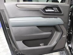 2025 GMC Yukon XL AT4 4WD 7 Passenger Fond du Lac WI