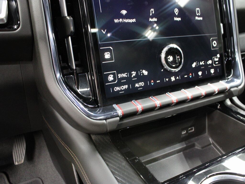 2025 GMC Yukon XL AT4 4WD 7 Passenger Fond du Lac WI
