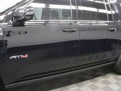 2025 GMC Yukon XL AT4 4WD 7 Passenger Fond du Lac WI