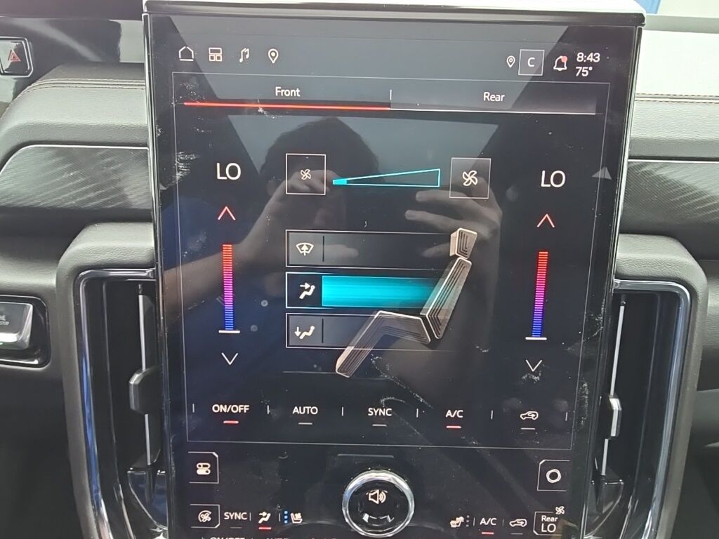 2025 GMC Yukon XL AT4 4WD 7 Passenger Fond du Lac WI