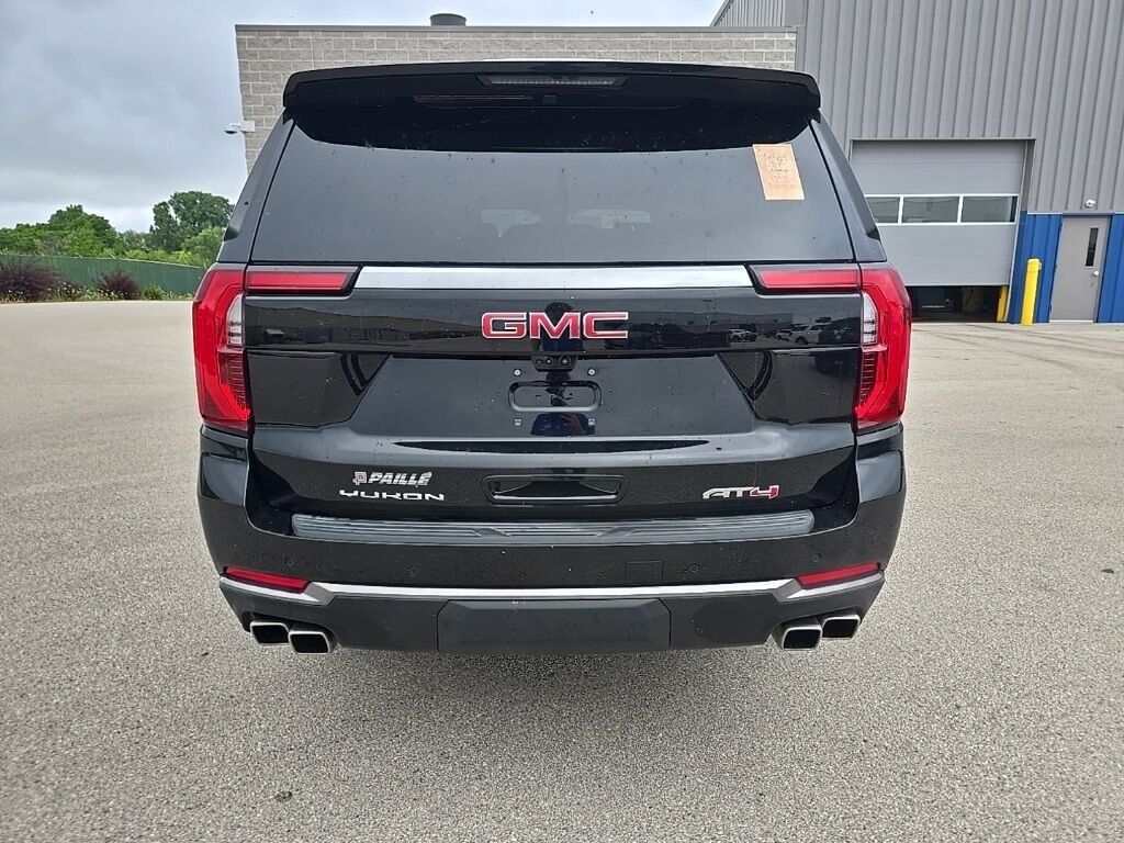 2025 GMC Yukon XL AT4 4WD 7 Passenger Fond du Lac WI