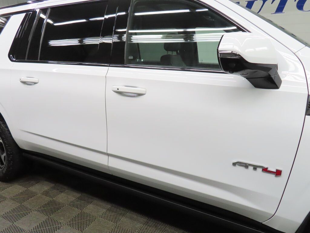 2025 GMC Yukon XL AT4 4WD Fond du Lac WI