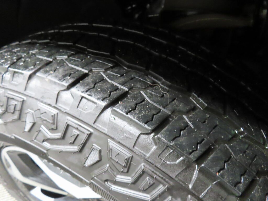 2025 GMC Yukon XL AT4 4WD Fond du Lac WI