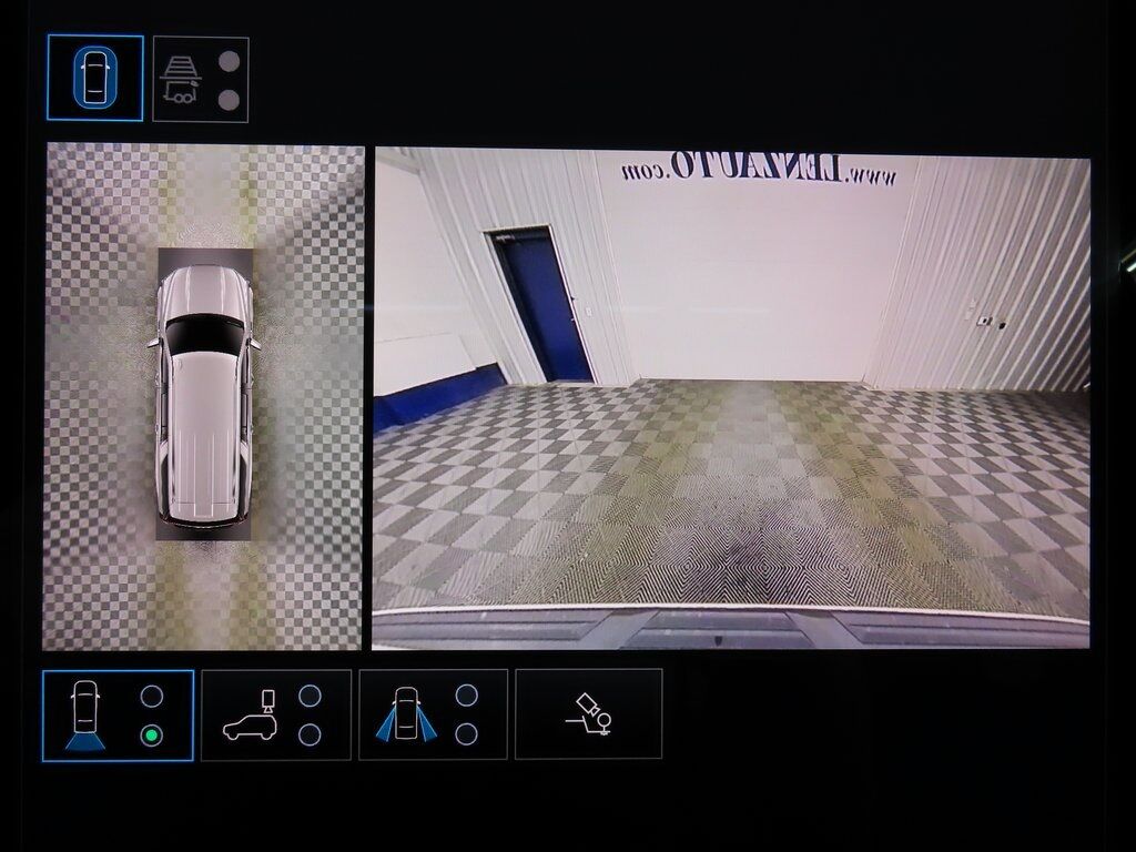 2025 GMC Yukon XL AT4 4WD Fond du Lac WI