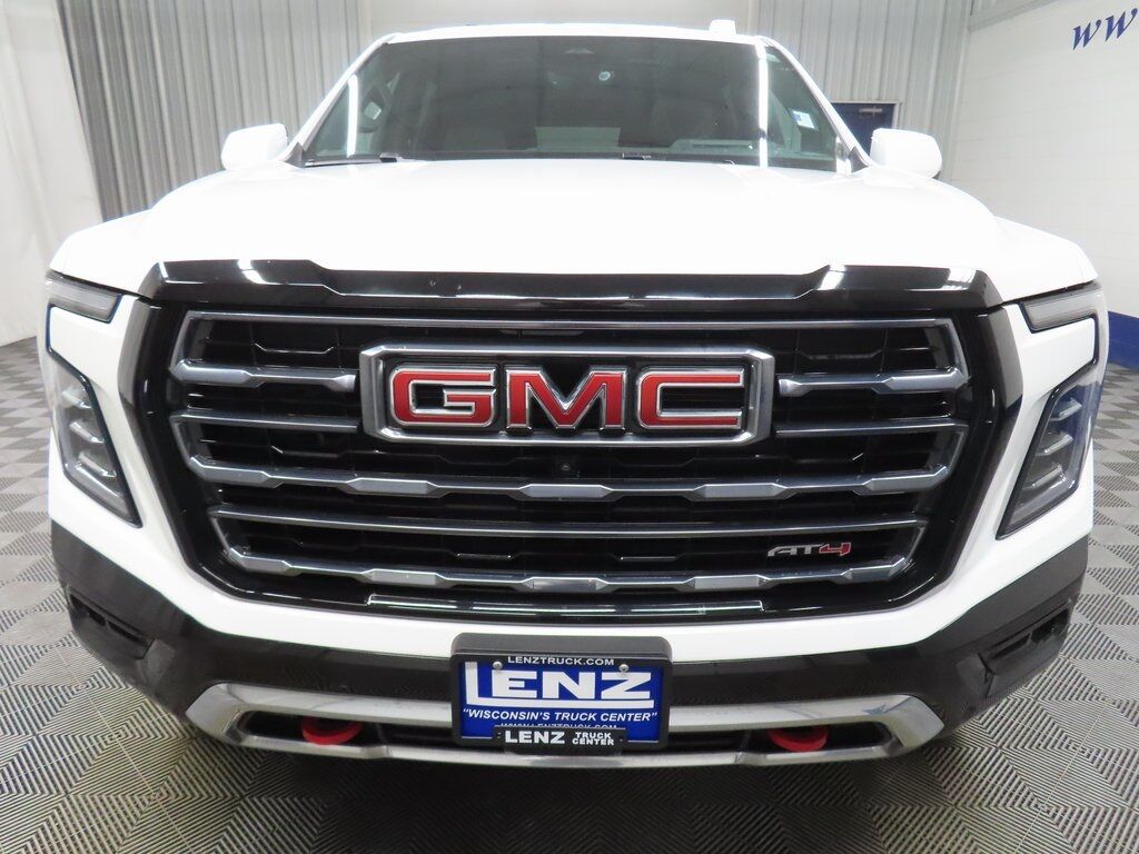 2025 GMC Yukon XL AT4 4WD Fond du Lac WI