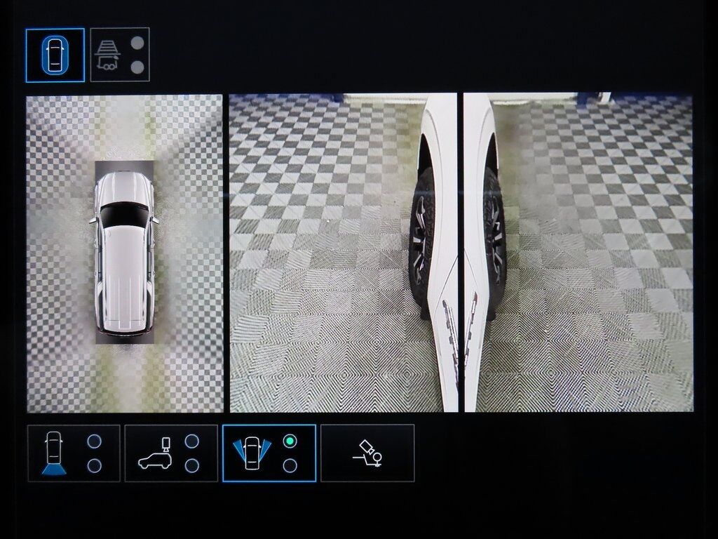 2025 GMC Yukon XL AT4 4WD Fond du Lac WI