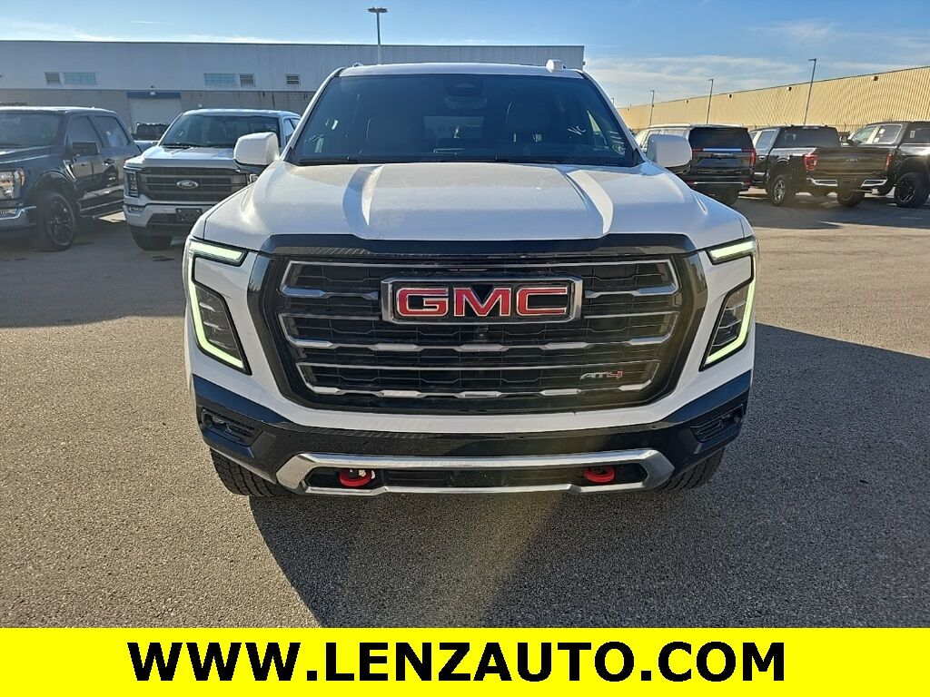 2025 GMC Yukon XL AT4 4WD Fond du Lac WI