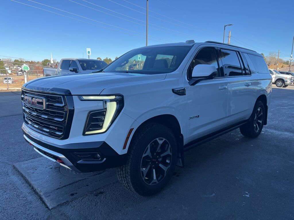 2025 GMC Yukon XL AT4