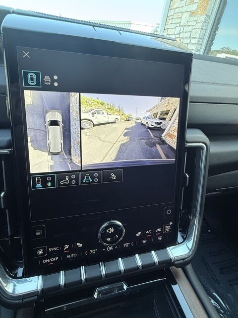 2025 GMC Yukon XL Denali Kerrville TX