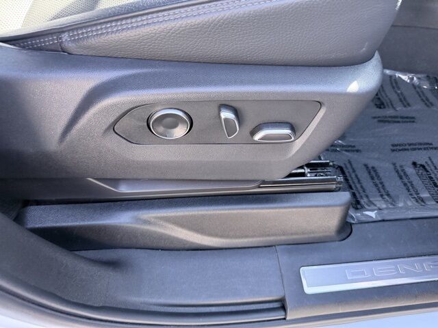 2025 GMC Yukon XL Denali Kerrville TX