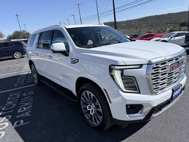 2025 GMC Yukon XL Denali Kerrville TX