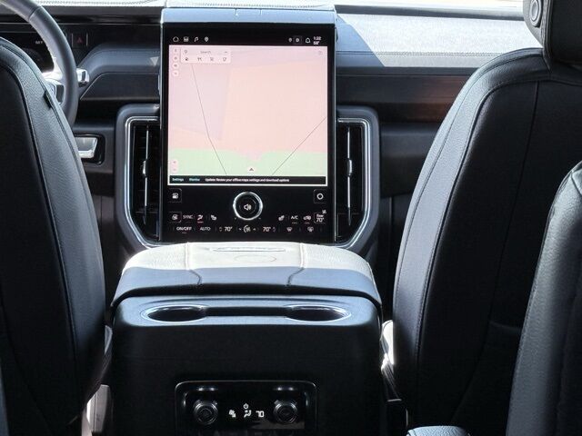 2025 GMC Yukon XL Denali Kerrville TX