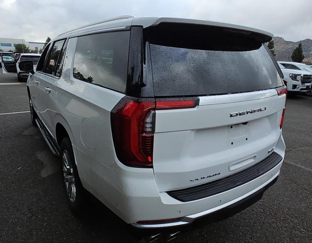 2025 GMC Yukon XL Denali 4WD 1-Owner Scottsdale AZ