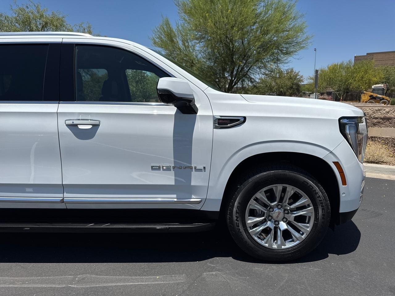 2025 GMC Yukon XL Denali 4WD 1-Owner Scottsdale AZ
