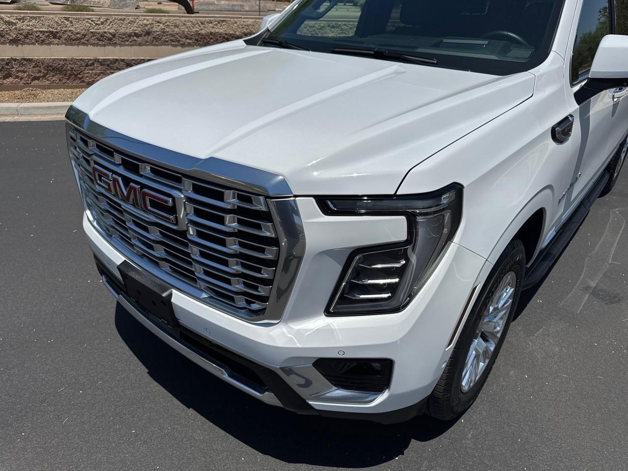 2025 GMC Yukon XL Denali 4WD 1-Owner Scottsdale AZ