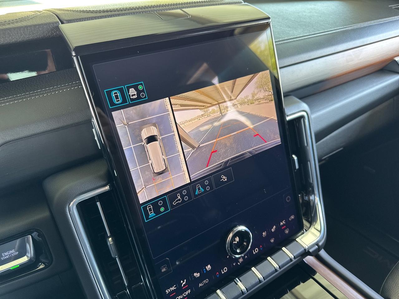 2025 GMC Yukon XL Denali 4WD 1-Owner Scottsdale AZ