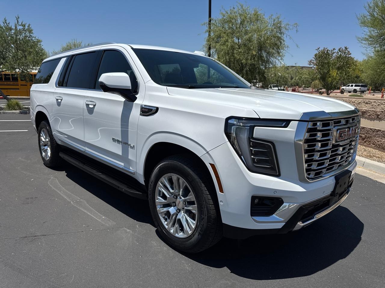 2025 GMC Yukon XL Denali 4WD 1-Owner Scottsdale AZ