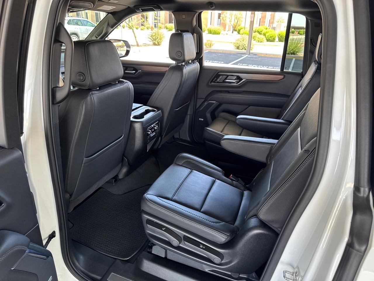 2025 GMC Yukon XL Denali 4WD 1-Owner Scottsdale AZ