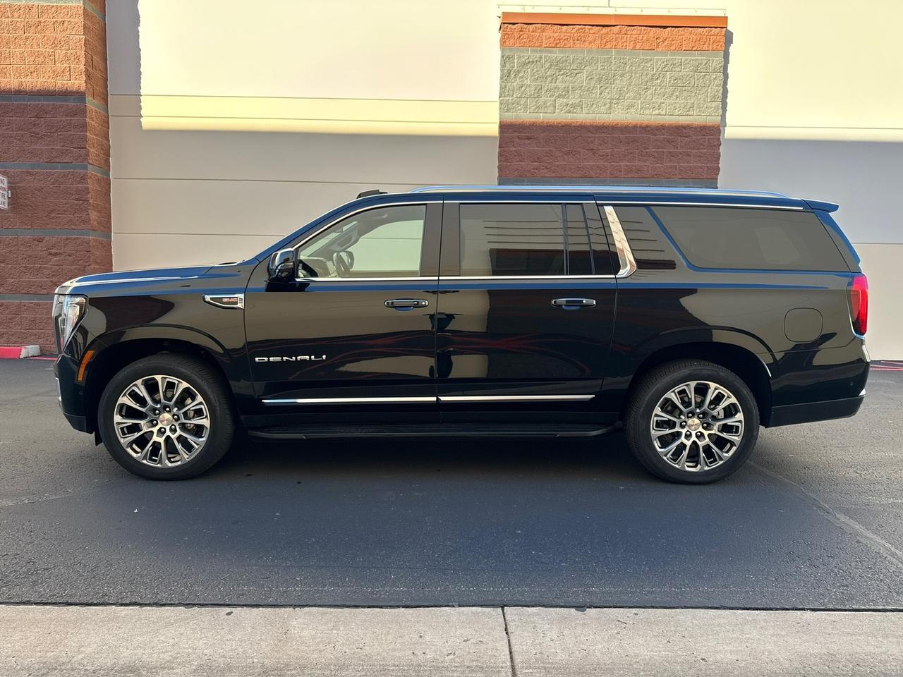 2025 GMC Yukon XL Denali 4WD 22inch Wheels 1-Owner Scottsdale AZ