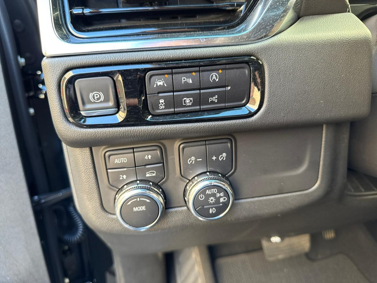 2025 GMC Yukon XL Denali 4WD 22inch Wheels 1-Owner Scottsdale AZ