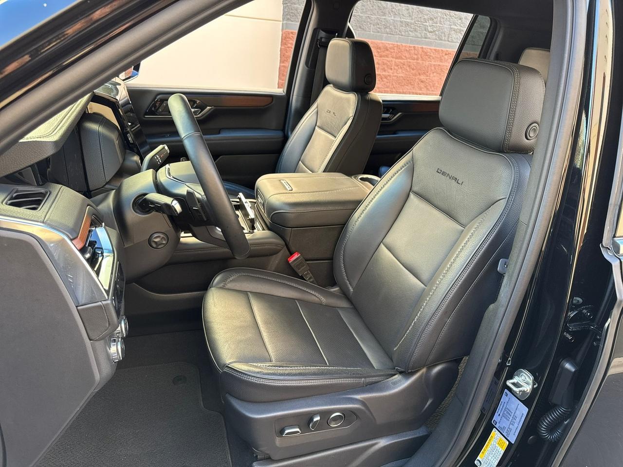 2025 GMC Yukon XL Denali 4WD 22inch Wheels 1-Owner Scottsdale AZ