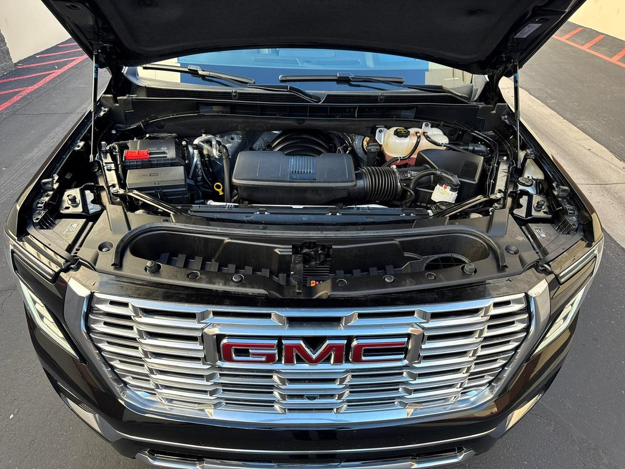 2025 GMC Yukon XL Denali 4WD 22inch Wheels 1-Owner Scottsdale AZ