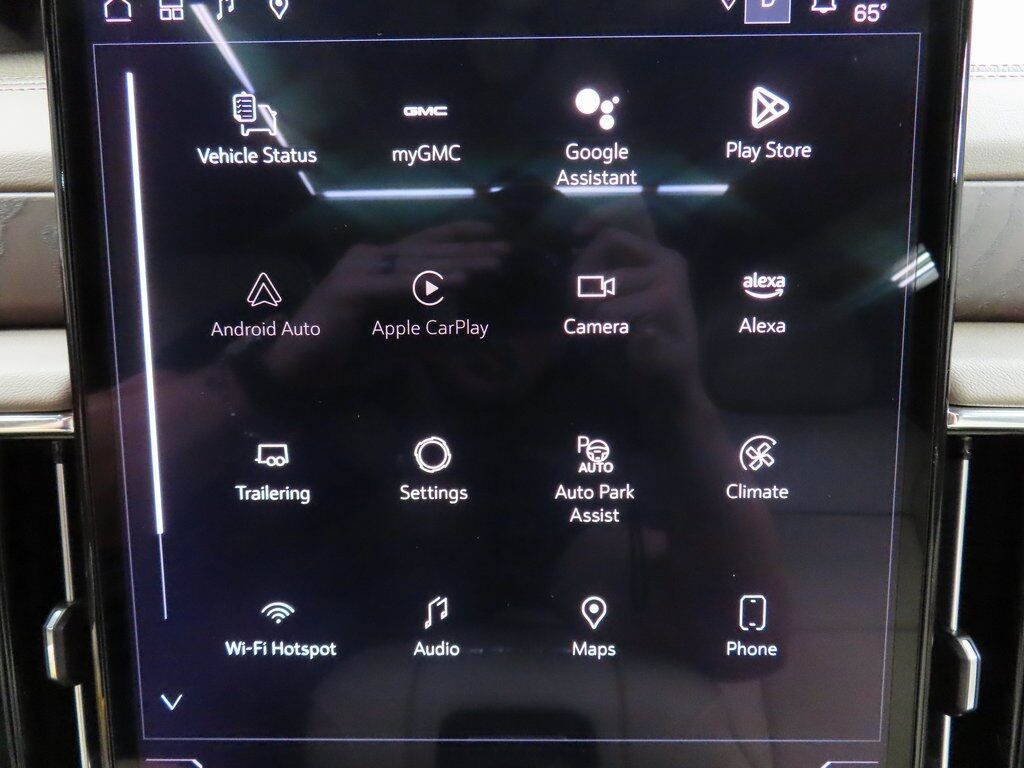 2025 GMC Yukon XL Denali 4WD 7 Passenger Fond du Lac WI