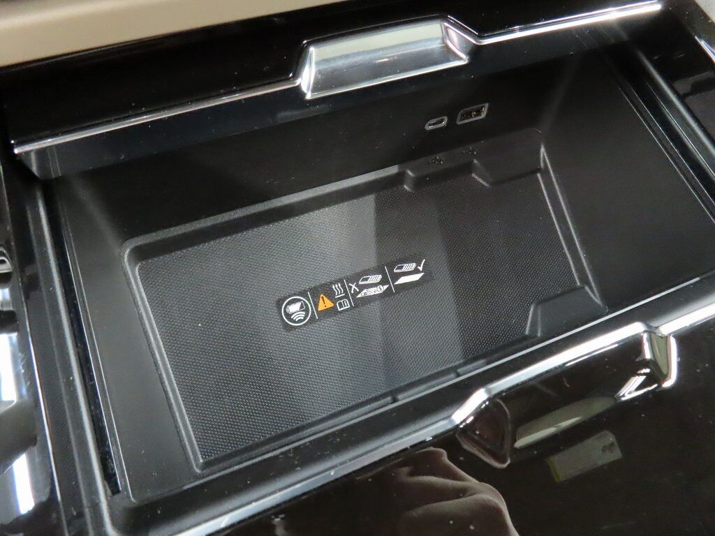 2025 GMC Yukon XL Denali 4WD 7 Passenger Fond du Lac WI