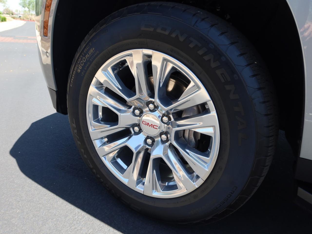 2025 GMC Yukon XL Denali 4WD Only 21k Miles 1-Owner Scottsdale AZ