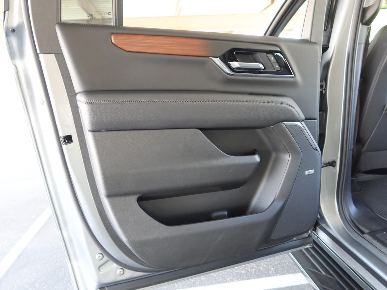 2025 GMC Yukon XL Denali 4WD Only 21k Miles 1-Owner Scottsdale AZ