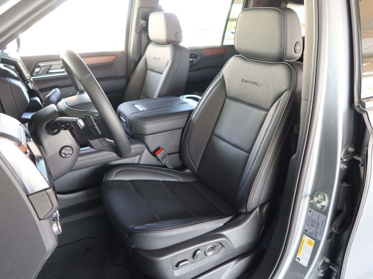 2025 GMC Yukon XL Denali 4WD Only 21k Miles 1-Owner Scottsdale AZ