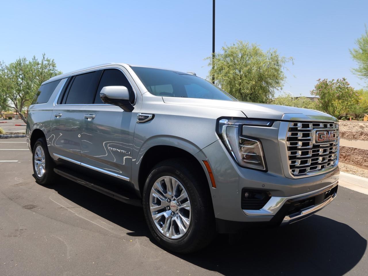 2025 GMC Yukon XL Denali 4WD Only 21k Miles 1-Owner Scottsdale AZ