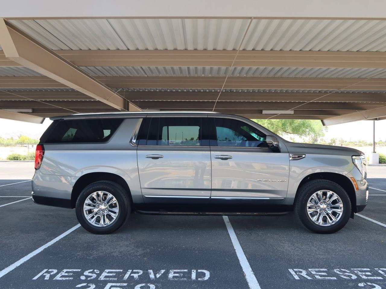 2025 GMC Yukon XL Denali 4WD Only 21k Miles 1-Owner Scottsdale AZ