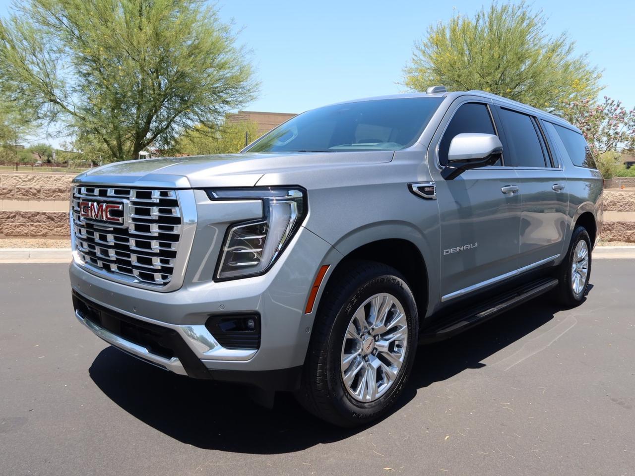 2025 GMC Yukon XL Denali 4WD Only 21k Miles 1-Owner Scottsdale AZ