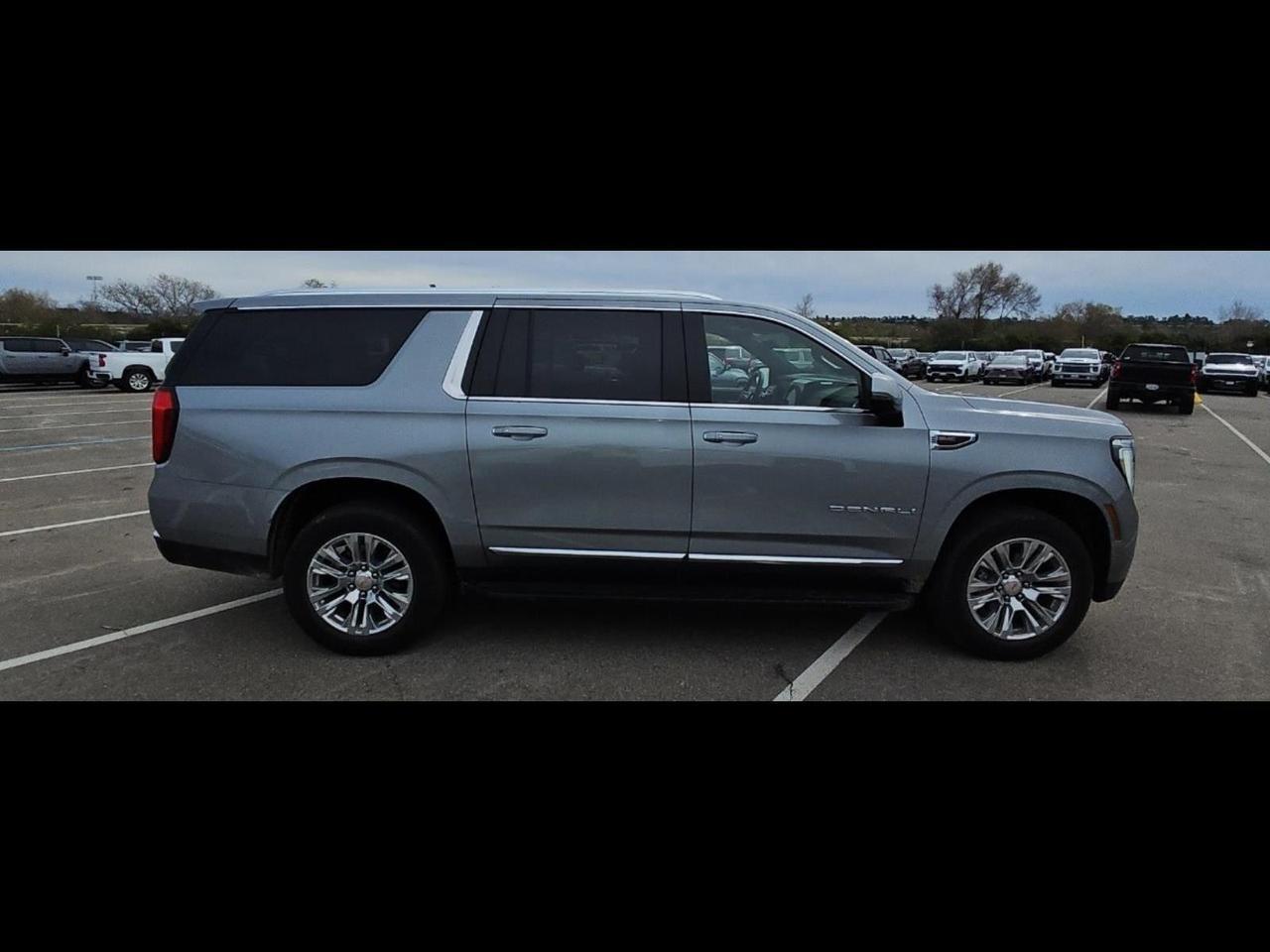 2025 GMC Yukon XL Denali 4WD Only 21k Miles 1-Owner Scottsdale AZ