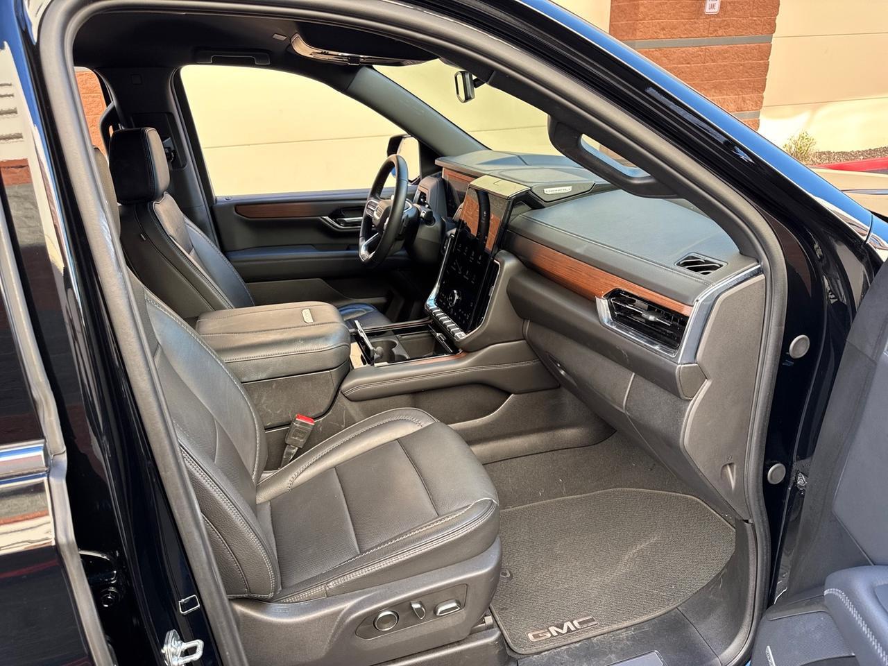 2025 GMC Yukon XL Denali 4WD Scottsdale AZ