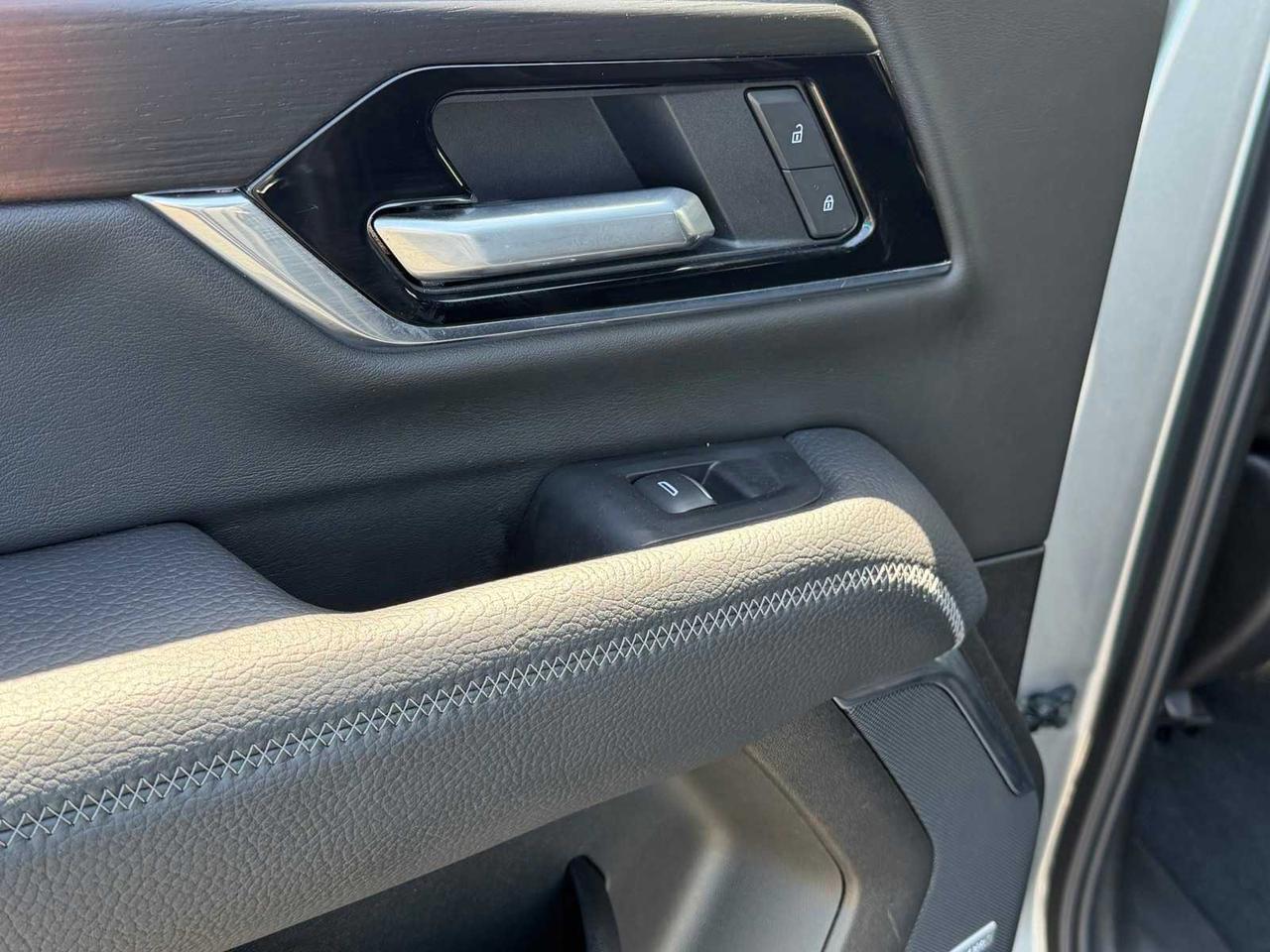 2025 GMC Yukon XL Denali Denali Irving TX