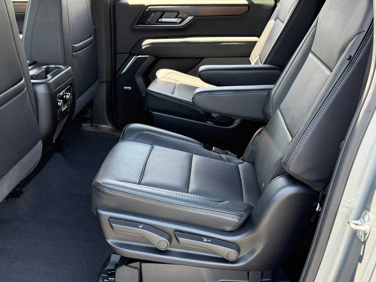 2025 GMC Yukon XL Denali Denali Irving TX