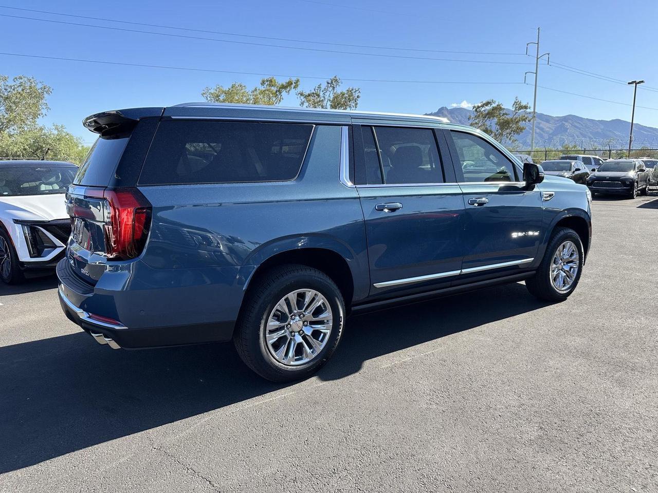 2025 GMC Yukon XL Denali Tucson AZ