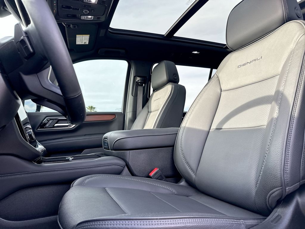 2025 GMC Yukon XL Denali Tucson AZ