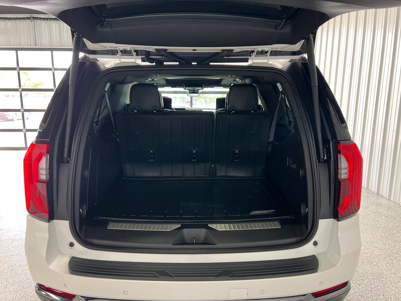 2025 GMC Yukon XL Denali Ultimate, 4x4, Night Vision, Floor Liners, Enhanced Trail Houston TX