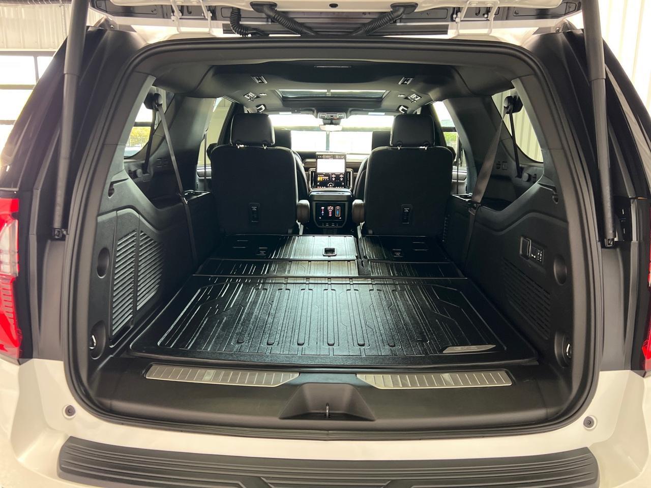 2025 GMC Yukon XL Denali Ultimate, 4x4, Night Vision, Floor Liners, Enhanced Trail Houston TX