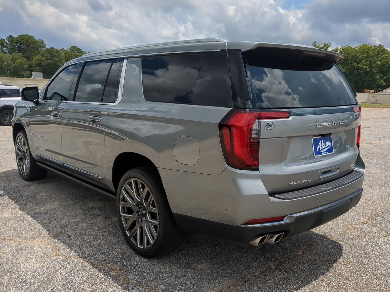 2025 GMC Yukon XL Denali Ultimate Appleton WI